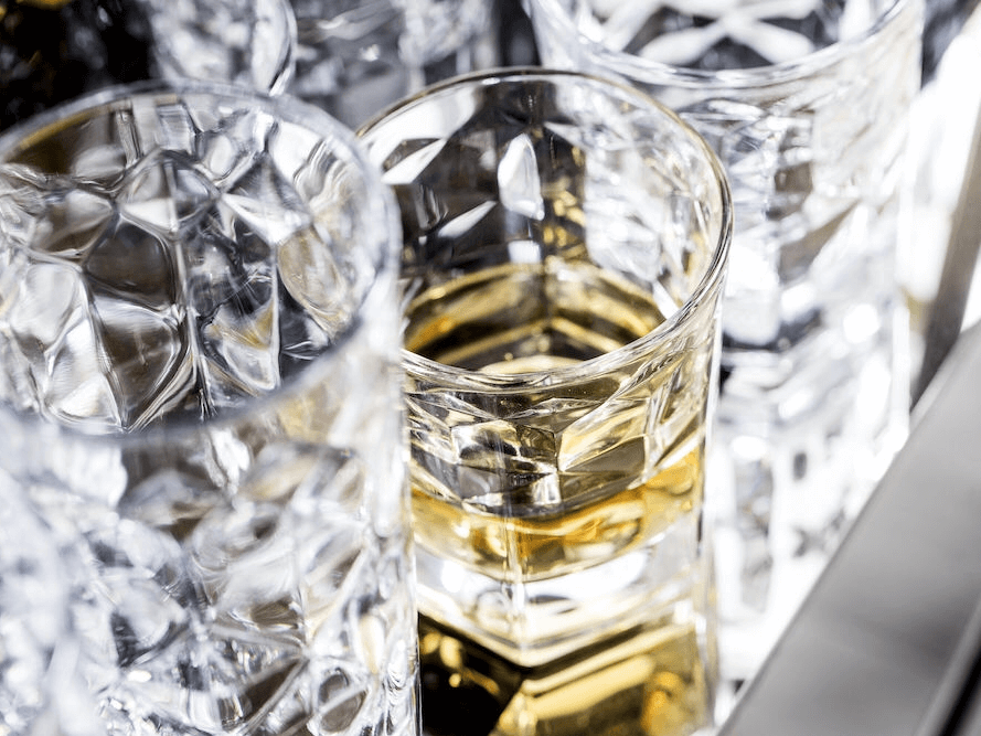 76C714AD-0478-479B-BF99-9078E0354D6F