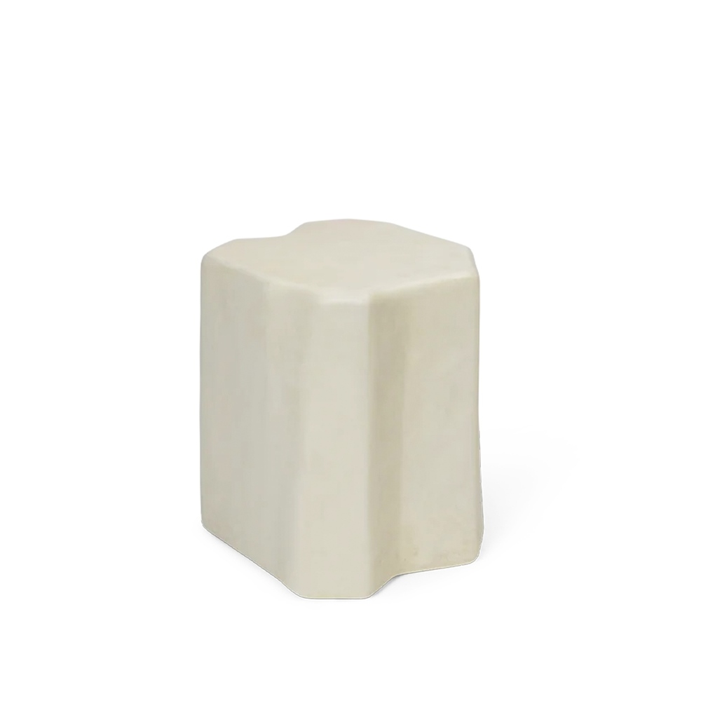 ferm LIVING Staffa Stool. Изображение 1