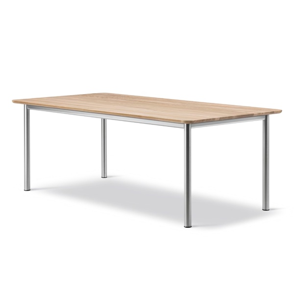 Стіл від Fredericia