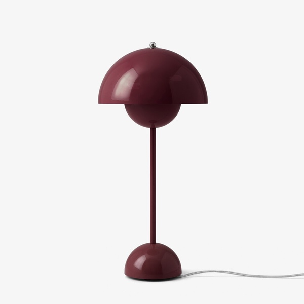 Настільний світильник Flowerpot VP3 Verner Panton  1968 в кольорі Dark Plum від &Tradition