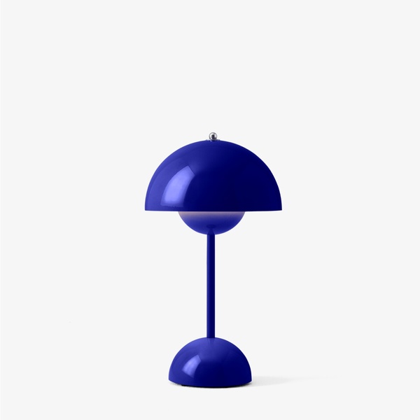 Настільний світильник Flowerpot VP9 Verner Panton 1968  в кольорі Cobalt Blue від &Tradition