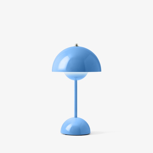 Настільний світильник Flowerpot VP9 Verner Panton 1968  в кольорі Swim Blue від &Tradition