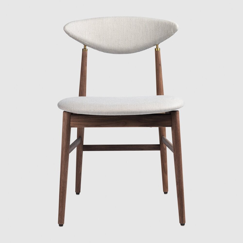GUBI Gent Dining Chair - Fully Upholstered, Wood base. Изображение 1