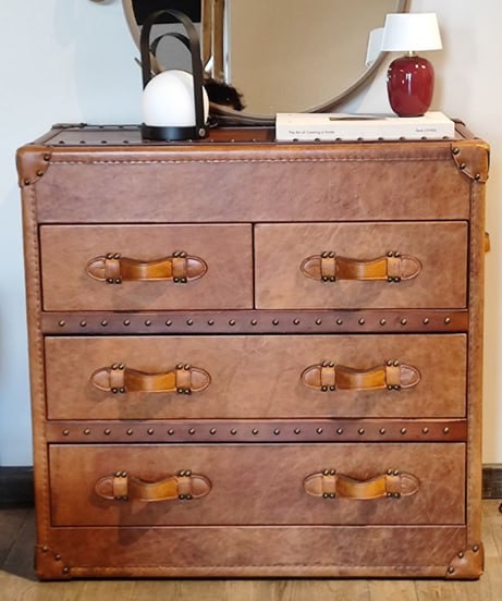 Комод шкіряний