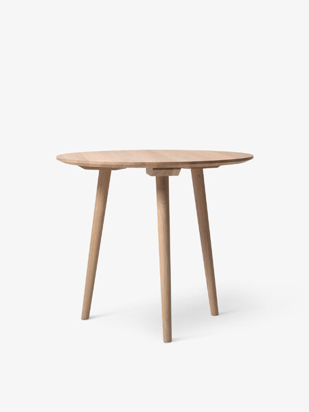 Стіл In Between SK3 / Oiled Oak Ø90cm