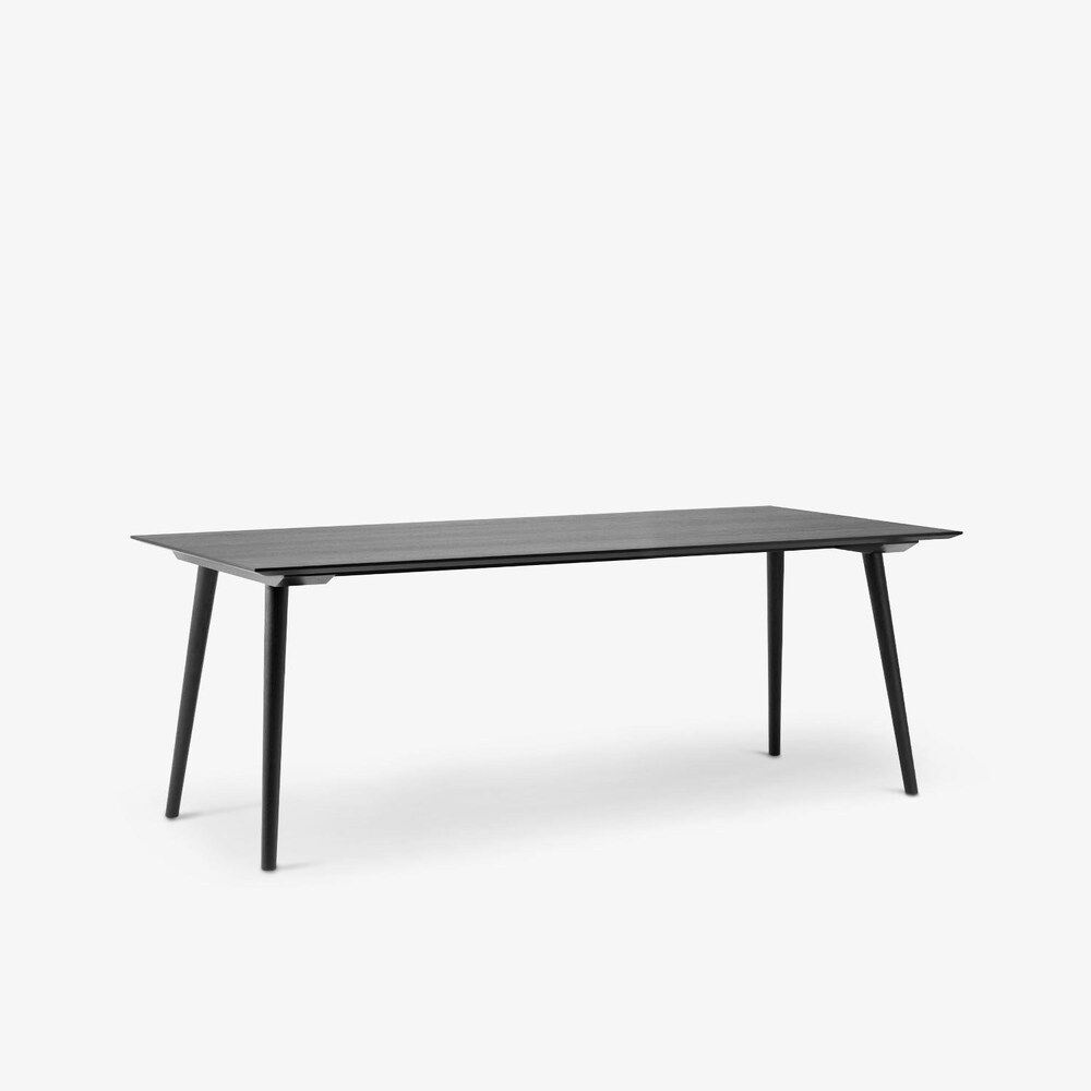 Стіл &Tradition In between table SK5 black lacquered oak. Изображение 1