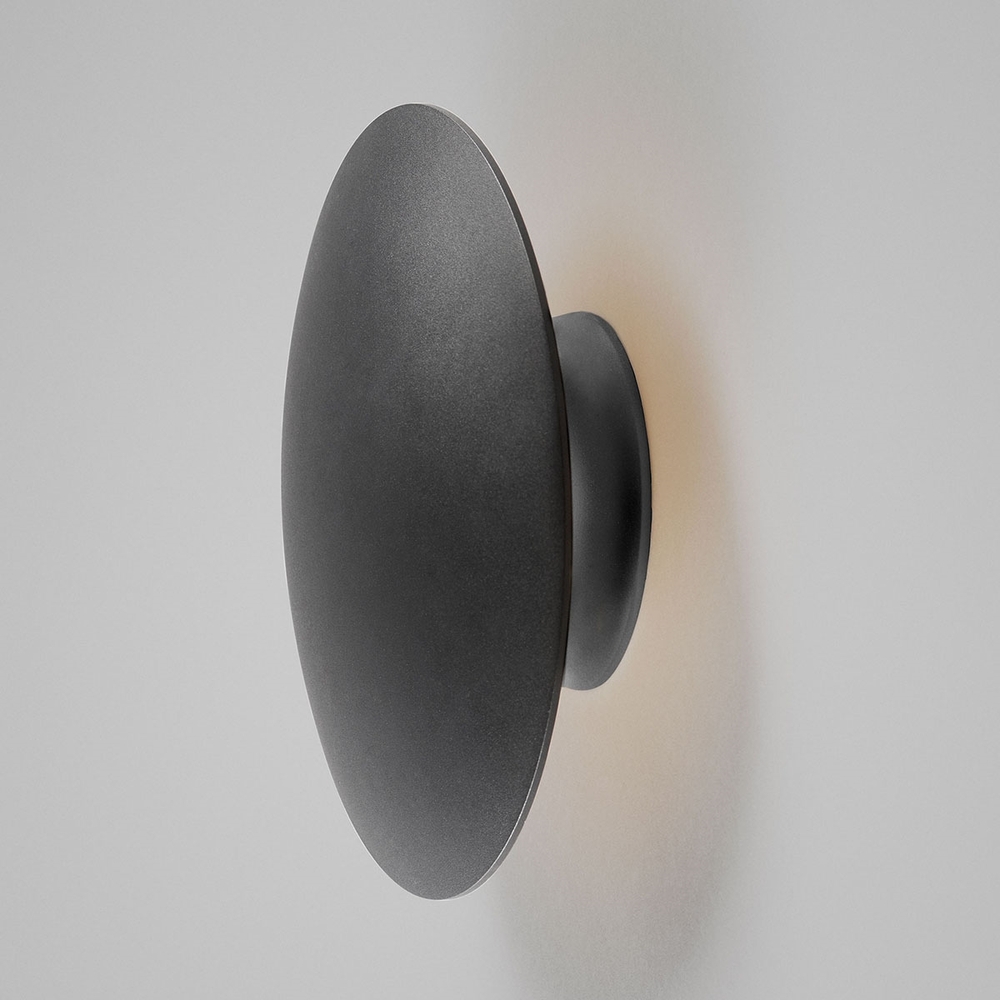 Настінний світильник Light point MADISON W1 BLACK/GOLD. Изображение 1