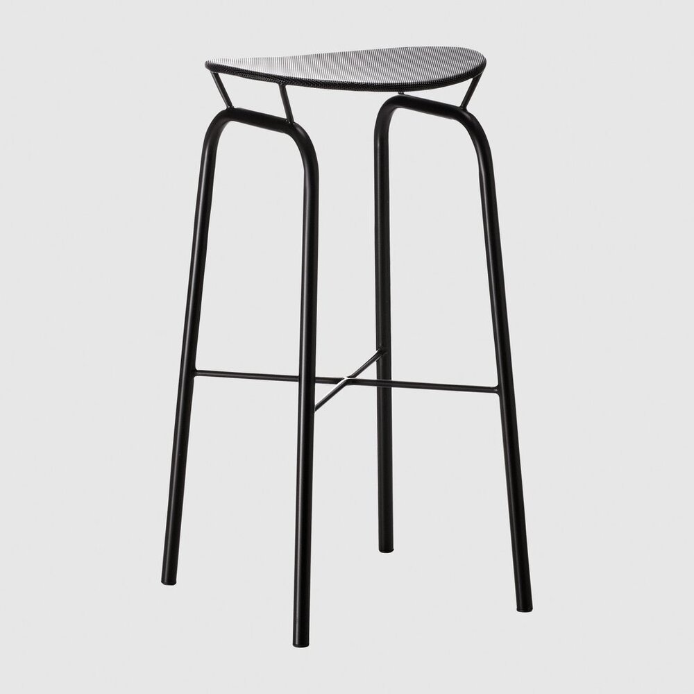 GUBI Nagasaki Stool. Изображение 1