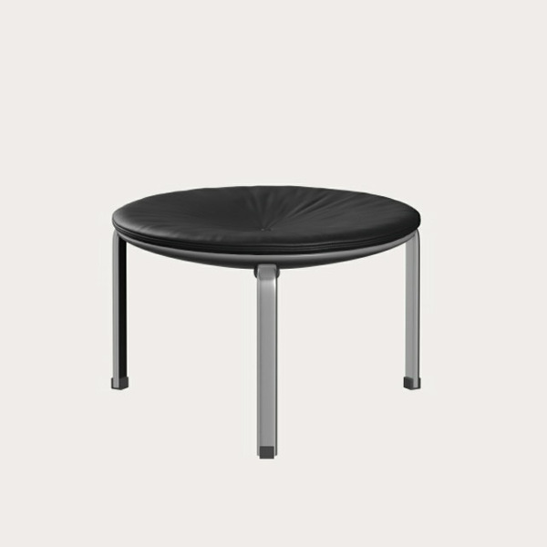 Fritz Hansen PK33™, black