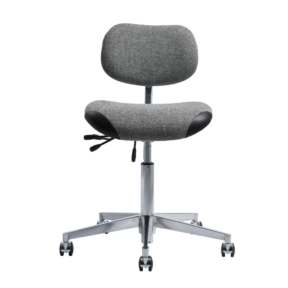 Cтілець Vermund VL66 Office chair, black and white “Hallingdal”. Изображение 1
